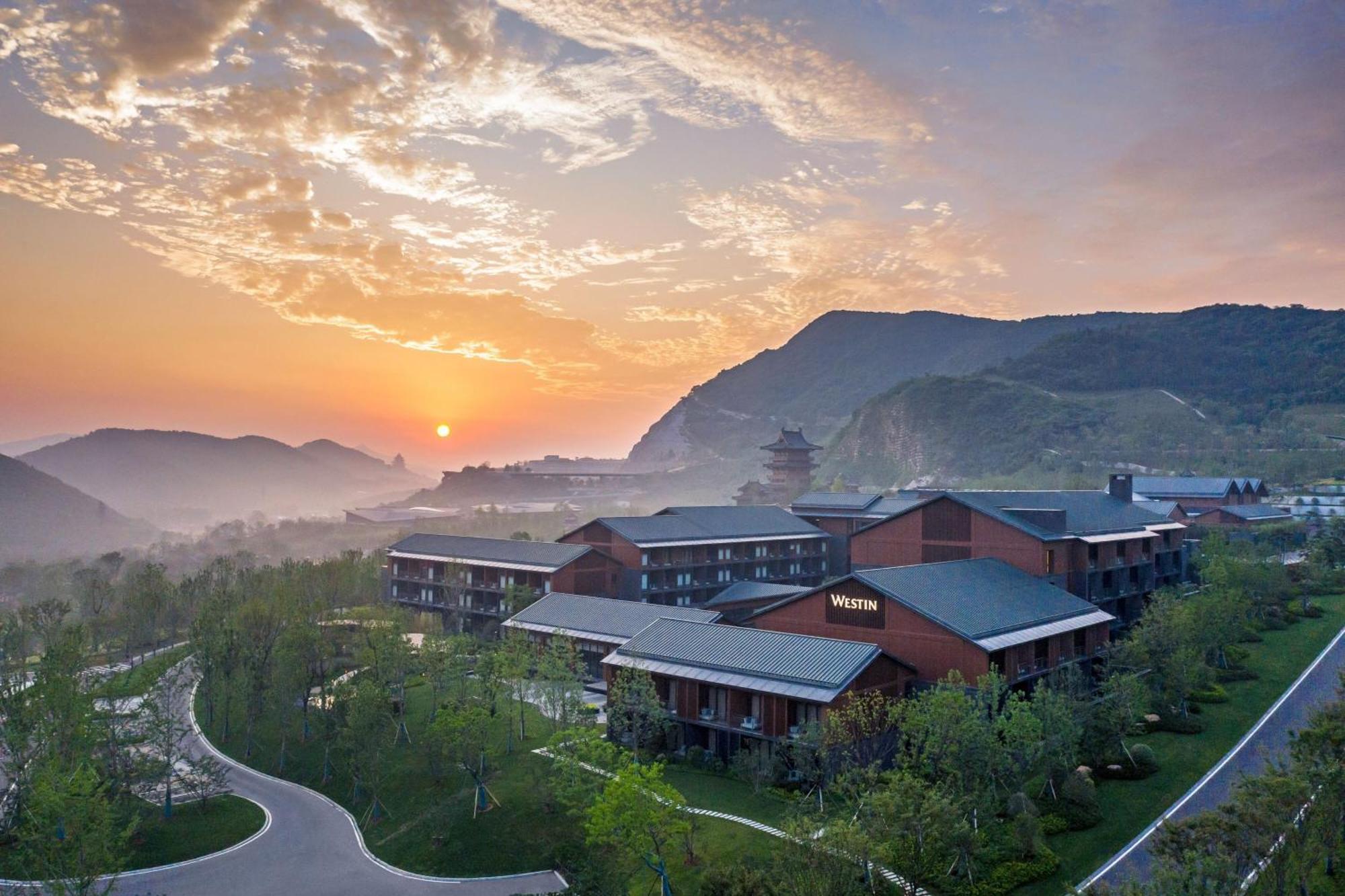 The Westin Nanjing Resort & Spa Zewnętrze zdjęcie